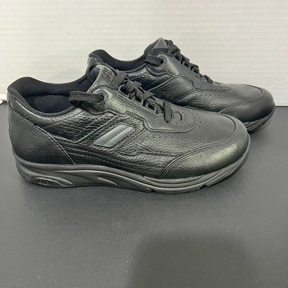 Sas black leather lace up